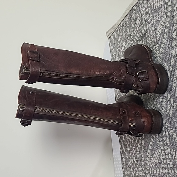 Frye distressed leather belted riding boots - Picture 4 of 13